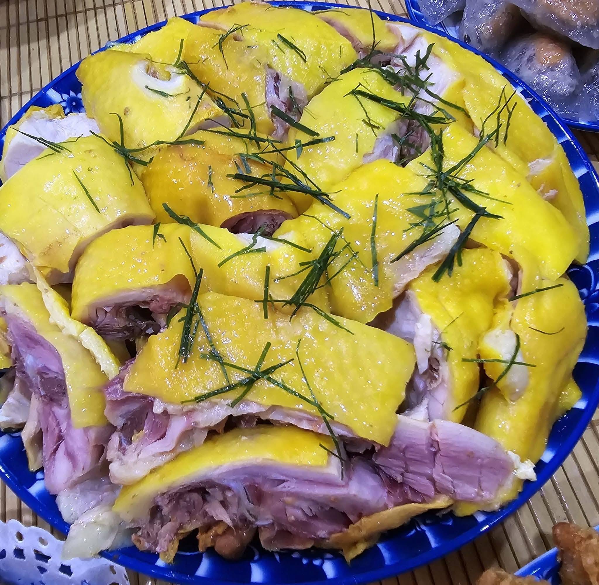 Gà ủ muối (1 con ~1.2kg)