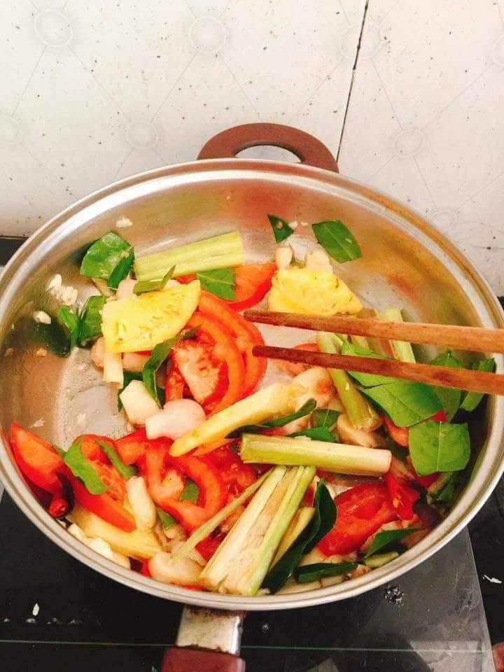 Cốt lẩu Thái (Hộp)